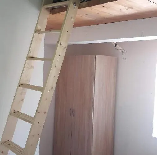 In The Apartment-center Apartament